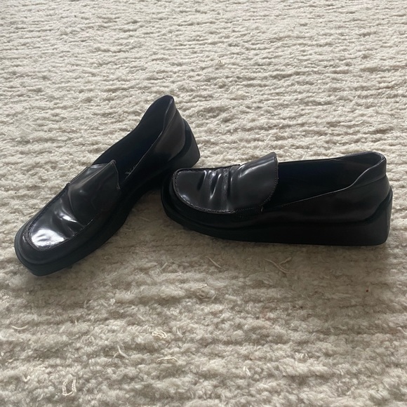 Vintage Prada Platform loafers - Picture 2 of 5